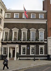 4 St James Square